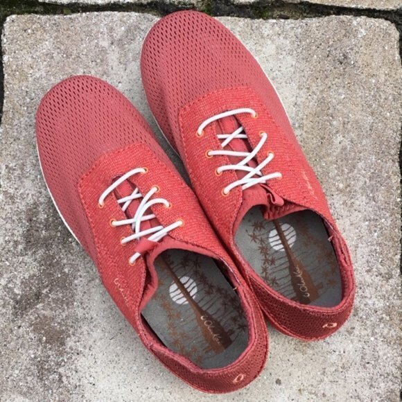 NEW‎ OluKai Waialua Red Mesh Slip On Sneakers - Picture 6 of 7